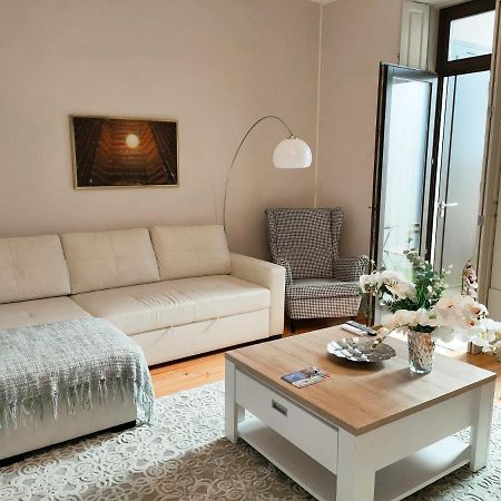 Porto Historic - Apartment With Private Patio Buitenkant foto