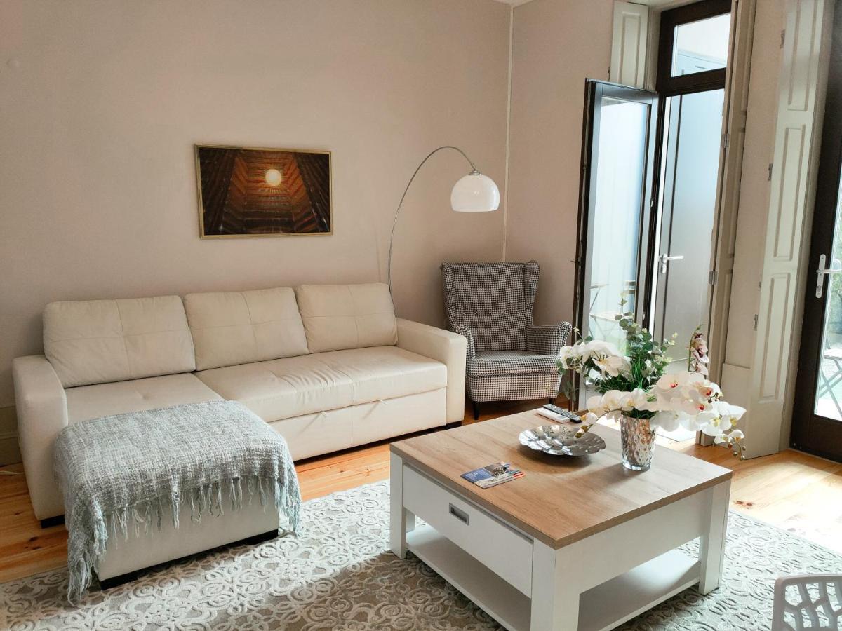 Porto Historic - Apartment With Private Patio Buitenkant foto