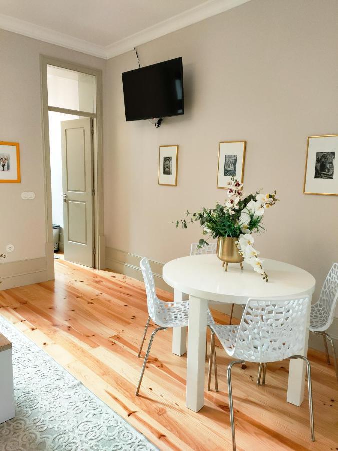 Porto Historic - Apartment With Private Patio Buitenkant foto