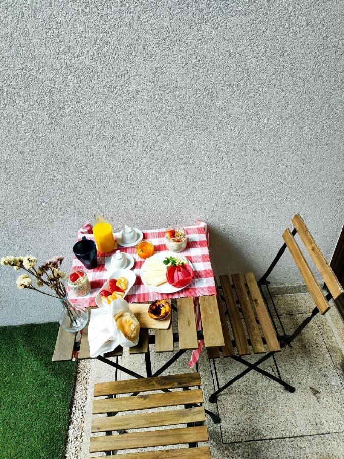 Porto Historic - Apartment With Private Patio Buitenkant foto
